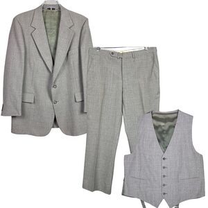 Vintage 1960s Cricketeer Smiths Mens‎ 3-Piece Suit Pinstripe Double Vented Gray